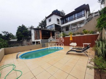 house em Rua Dez, Itaipu - Niterói - RJ