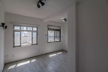 apartment em Rua Pires da Mota, Aclimação - São Paulo - SP