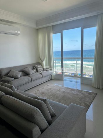 apartment em Avenida Marechal Deodoro da Fonseca, Pitangueiras - Guarujá - SP