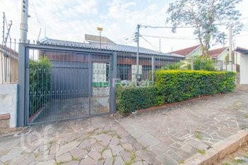 house em Rua Júlio Lopes dos Santos Sobrinho, Santa Tereza - Porto Alegre - RS