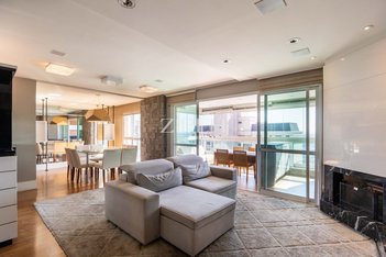 apartment em Rua Rosa Kaint Nadolny, Campo Comprido - Curitiba - PR