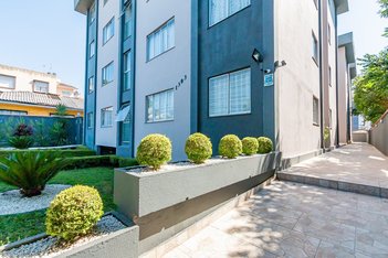 apartment em Rua Lamenha Lins, Rebouças - Curitiba - PR
