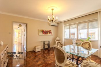 apartment em Rua Mucio Teixeira, Menino Deus - Porto Alegre - RS