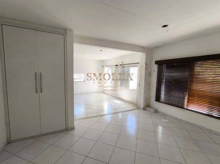 00f9679b-869f-4473-a872-ff66b019f89e