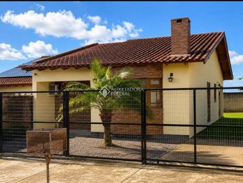 house em Rua Noel Guarany, Jardim dos Lagos - Guaíba - RS
