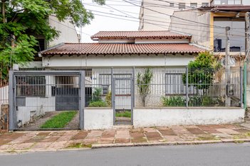 house em Atanásio Belmonte, Boa Vista - Porto Alegre - RS