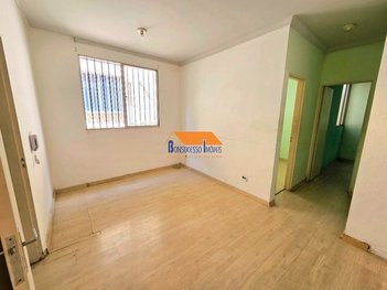 apartment em Rua Padre Tiago de Almeida, Camargos - Belo Horizonte - MG