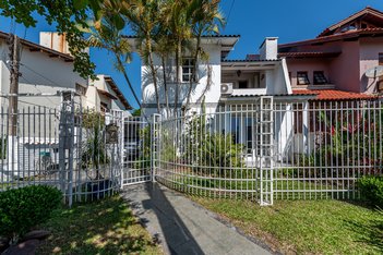 house em Rua Adão Pinheiro da Silva, Ipanema - Porto Alegre - RS