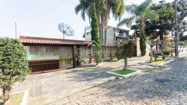 house em Rua Estácio de Sá, Chácara das Pedras - Porto Alegre - RS