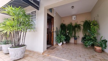 house em Rua Capitão José Paes de Almeida, Alto - Botucatu - SP