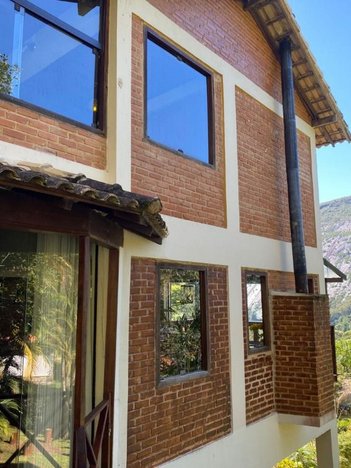 house em Rua Bernardo Coutinho, Araras - Petrópolis - RJ