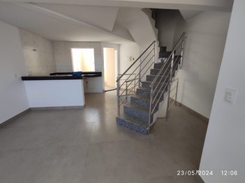 house em Rua Camocim, Parque Xangri-Lá - Contagem - MG