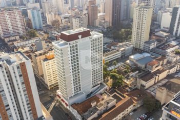 apartment em Rua André de Barros, Centro - Curitiba - PR