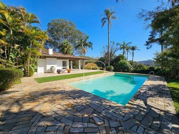 house em Rua Normandia, Parque Silvino Pereira - Cotia - SP