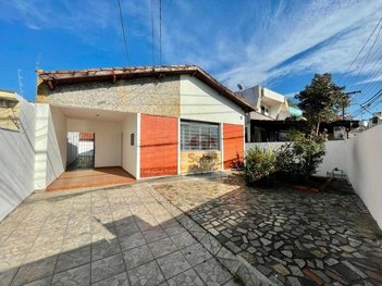 house em Rua José Vicente de Barros, Parque Santo Antônio - Taubaté - SP