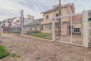 house em Luzitana, Higienópolis - Porto Alegre - RS