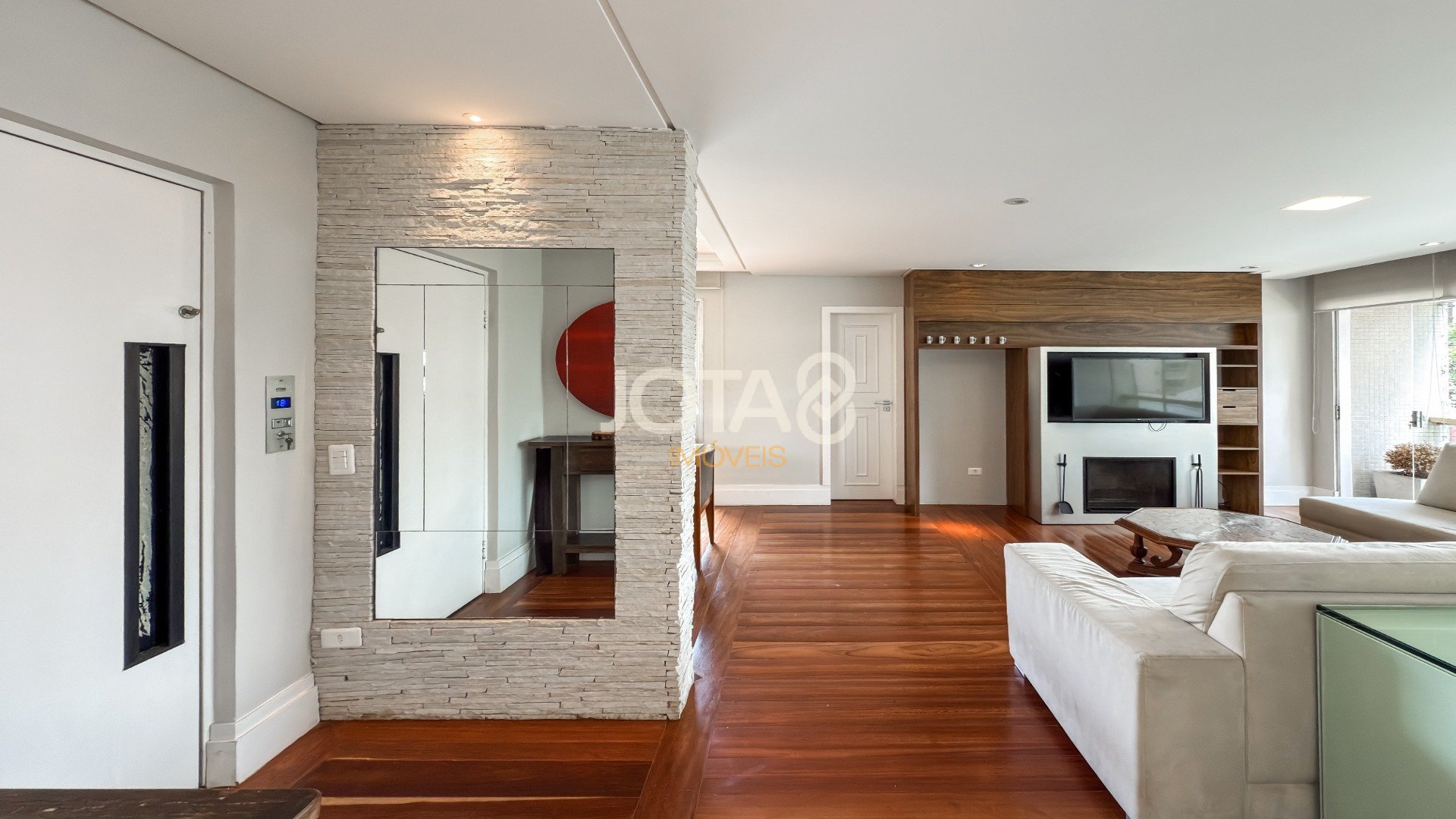 APARTAMENTO NO ÁGUA VERDE (4)