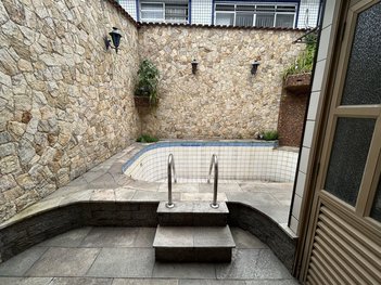 house em Avenida Doutor Bernardino de Campos, Vila Belmiro - Santos - SP