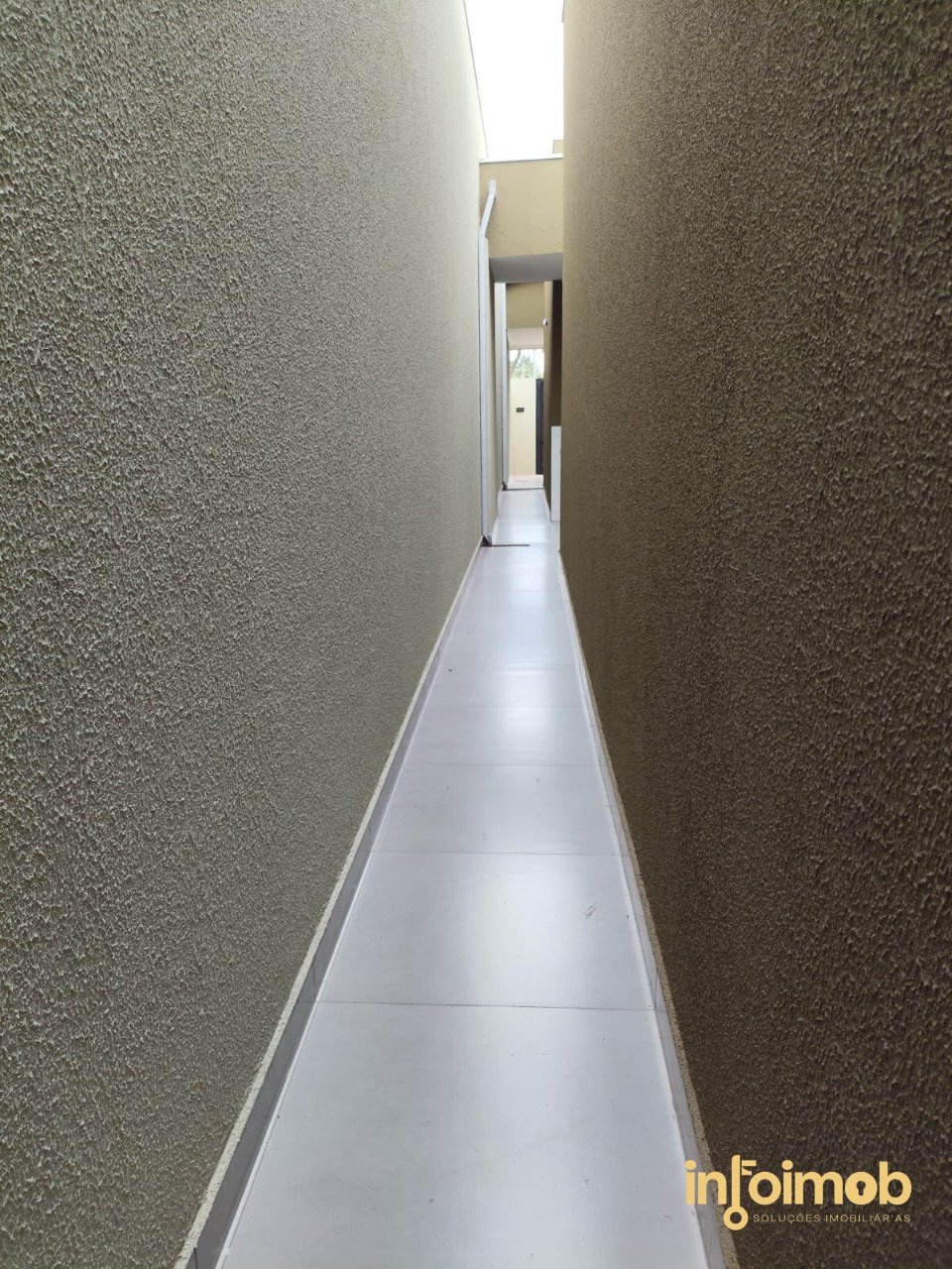 WhatsApp Image 2025-11-16 at 19.22