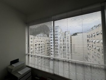 office em Avenida Nossa Senhora de Copacabana, Copacabana - Rio de Janeiro - RJ