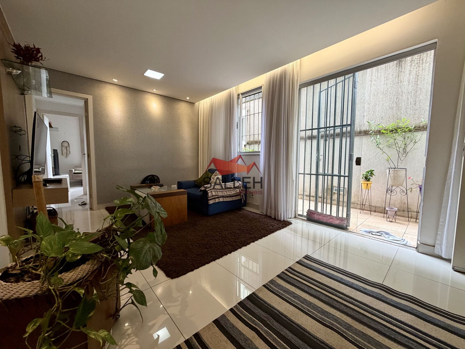Apartamento com 3 quartos — Grajaú, Belo Horizonte