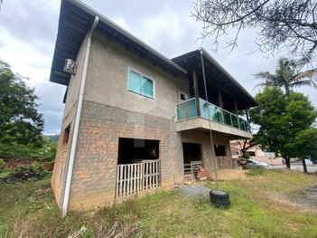 house em Rua Bertha Weege, Jaraguá 99 - Jaraguá do Sul - SC