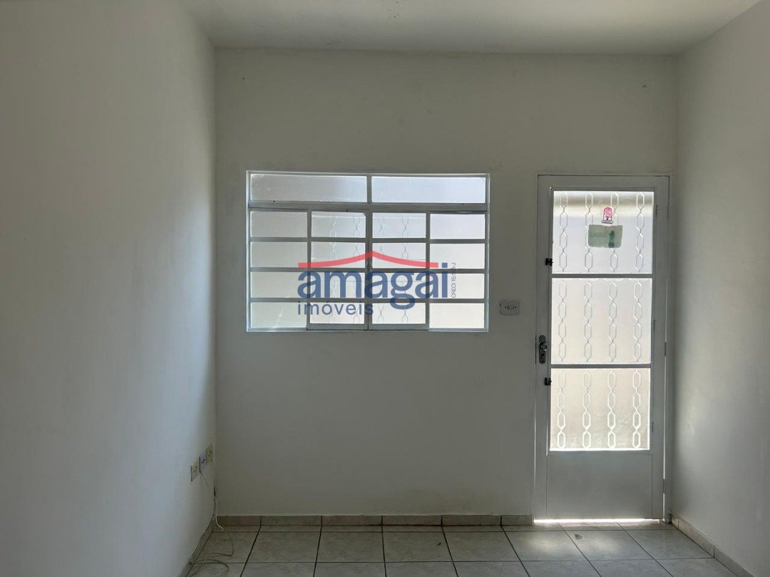 5de4e6ef-429f-40b2-87e2-9d26556749c5