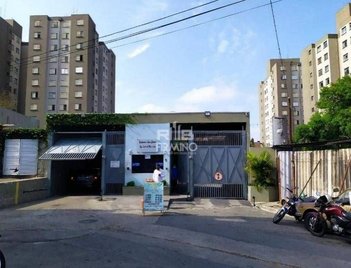 apartment em Rua Serra do Pilar, Jardim Macedônia - São Paulo - SP