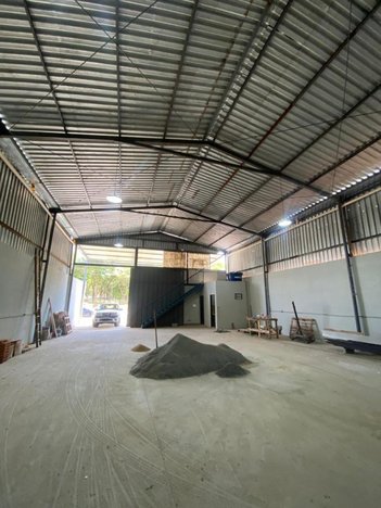 industrial em Avenida Nadra Bufaiçal, Setor Faiçalville - Goiânia - GO