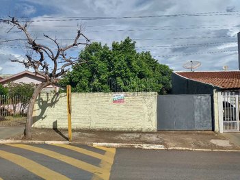 land_lot em Avenida Francisco Vaz Filho, Vila Tito de Carvalho (Vila Xavier) - Araraquara - SP