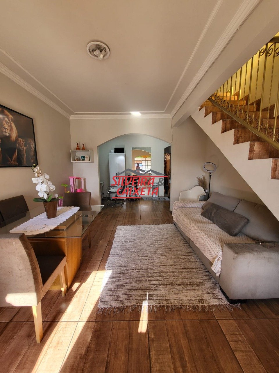 Casa com 2 quartos — Santa Amélia, Belo Horizonte