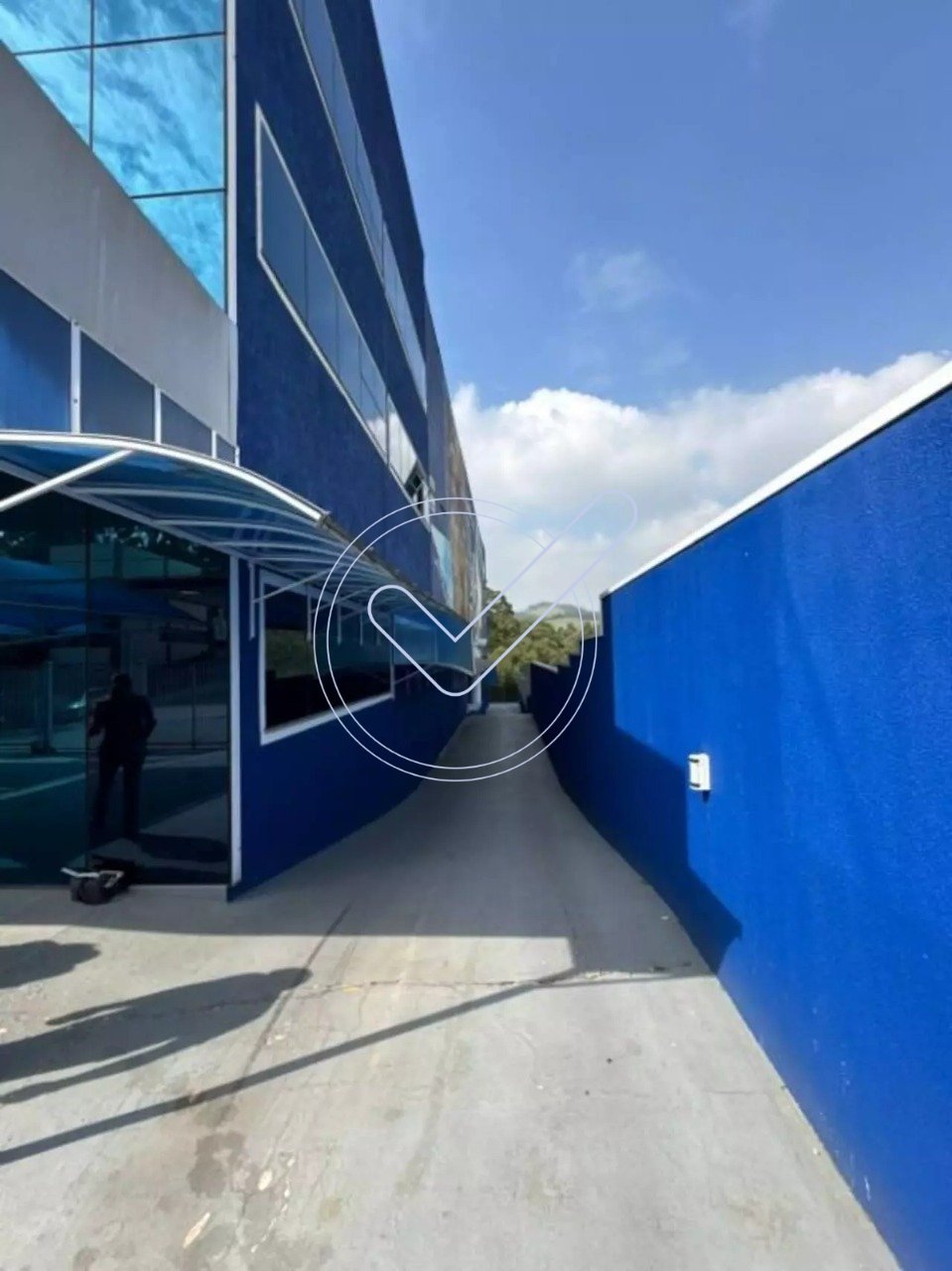 WhatsApp Image 2025-06-05 at 07.42