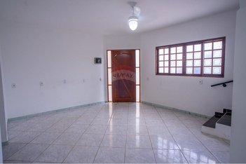 house em Rua Brincos de Ouro, Nova Cerejeira - Atibaia - SP