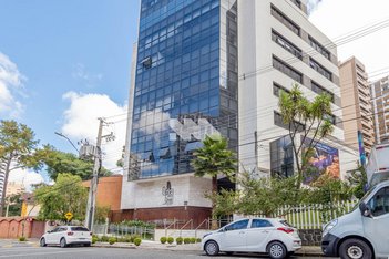 office em Rua Acyr Guimarães, Água Verde - Curitiba - PR
