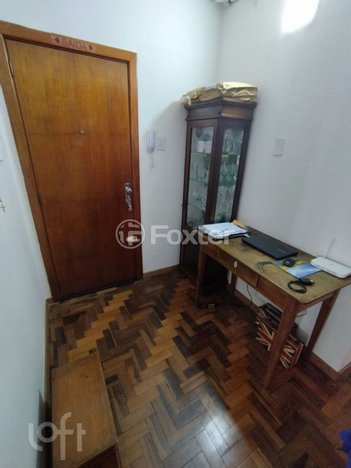 apartment em Avenida Borges de Medeiros, Centro Histórico - Porto Alegre - RS