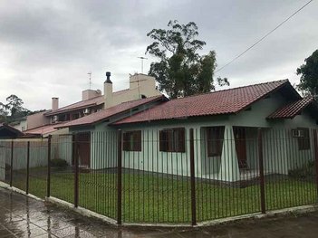 house em Bernardino Ferraz, Cristo Rei - São Leopoldo - RS