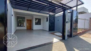 house em Rua Pioneira Maria Aparecida Araújo de Siqueira, Loteamento Sumaré - Maringá - PR