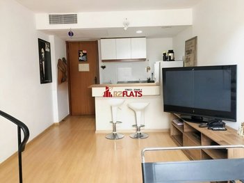 apartment em Rua Carlos Sampaio, Bela Vista - São Paulo - SP