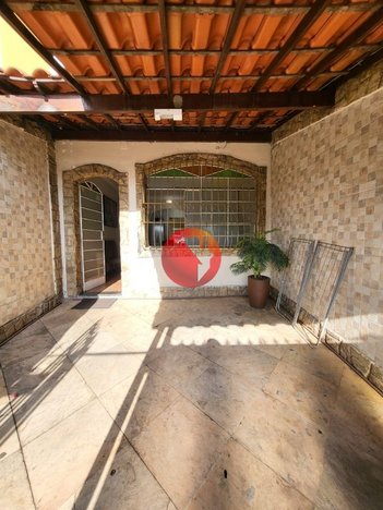 house em Rua Comendador Teixeira da Costa, Santa Amélia - Belo Horizonte - MG