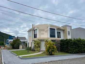 house em Rodovia João Gualberto Soares, Ingleses do Rio Vermelho - Florianópolis - SC