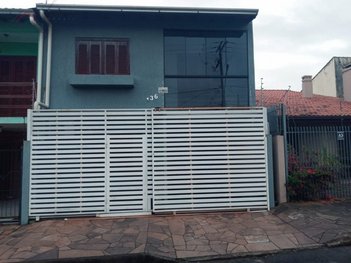 house em Rua Desembargador Dantas, Centro - Sapucaia do Sul - RS