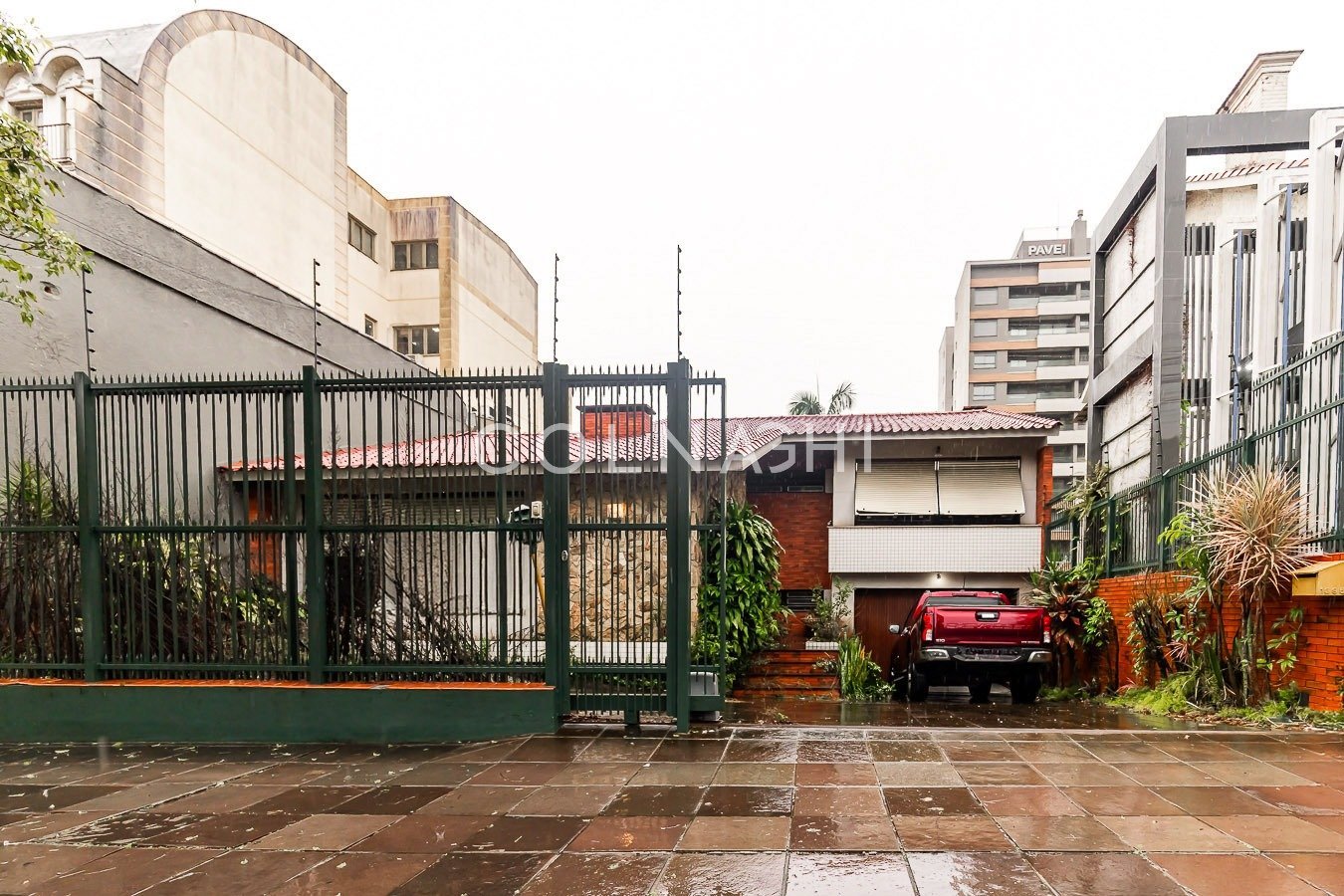 Casa a venda no São João - Colnaghi Imóveis