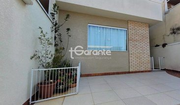 house em Avenida Engenheiro Paulo Izzo, Jardim Maristela - Atibaia - SP