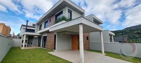 house em Doutor Antônio Luiz Moura Gonzaga, Rio Tavares - Florianópolis - SC