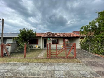 house em Rua Rio Comandaí, Centro - Xangri-Lá - RS