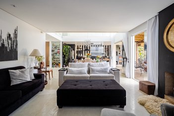 house em Rua das Sapopemas, Jurerê - Florianópolis - SC