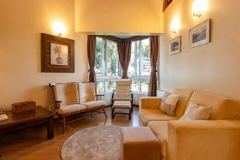 apartment em Rua dos Papagaios, Quinta da Serra - Canela - RS