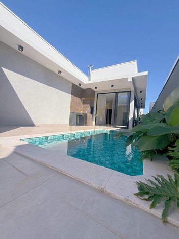 house em Avenida Vereador Carlito Cordeiro, Jardim Botânico - Uberlândia - MG