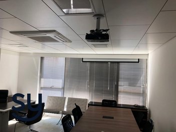 office em Rua Furriel Luiz Antônio de Vargas, Boa Vista - Porto Alegre - RS