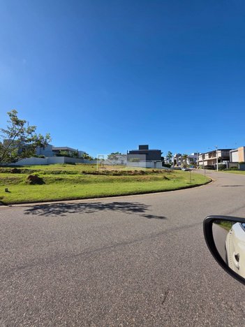 land_lot em Avenida Doutor João Omar Marçura, Loteamento Residencial e Comercial Horto Florestal - Jundiaí - SP